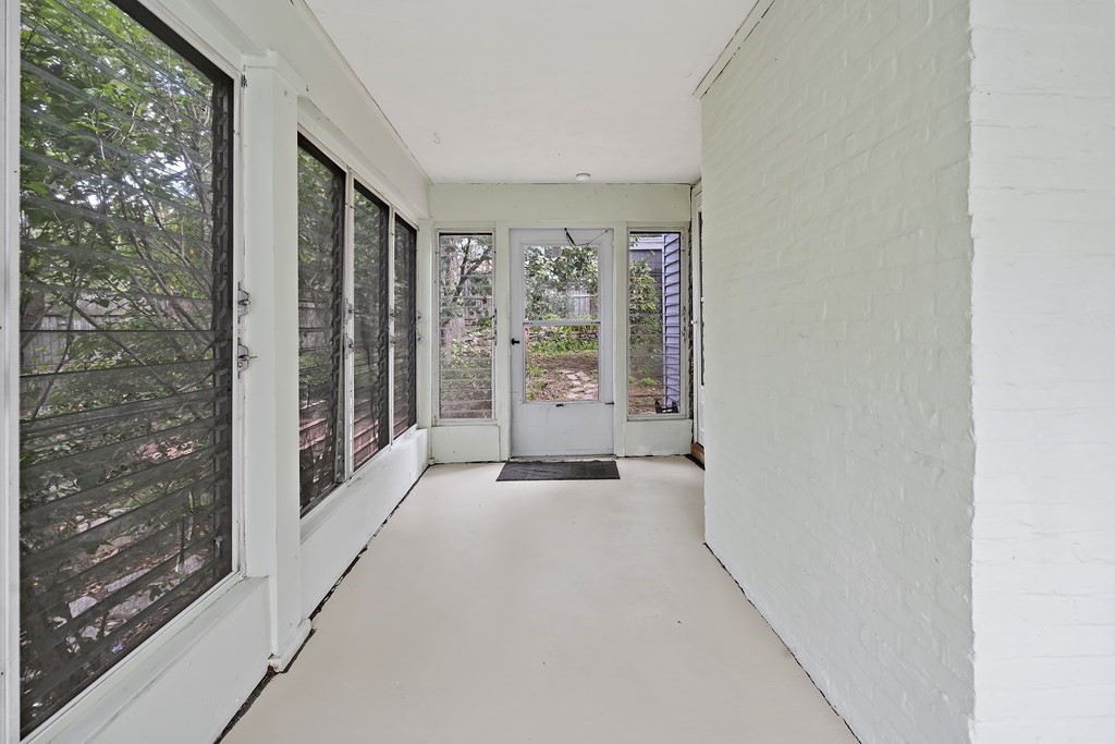 719 Riverside Drive Lawrence, MA 01841 - Photo 15 of 24 Gallery Image 15