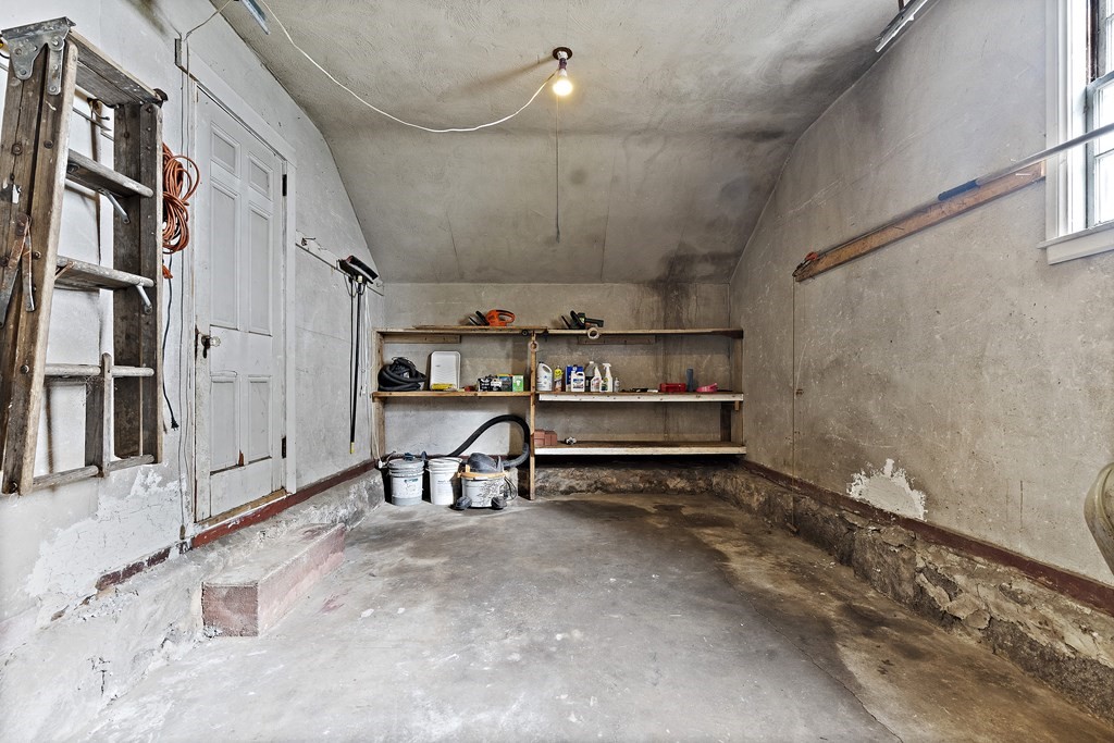 719 Riverside Drive Lawrence, MA 01841 - Photo 22 of 24 Gallery Image 22