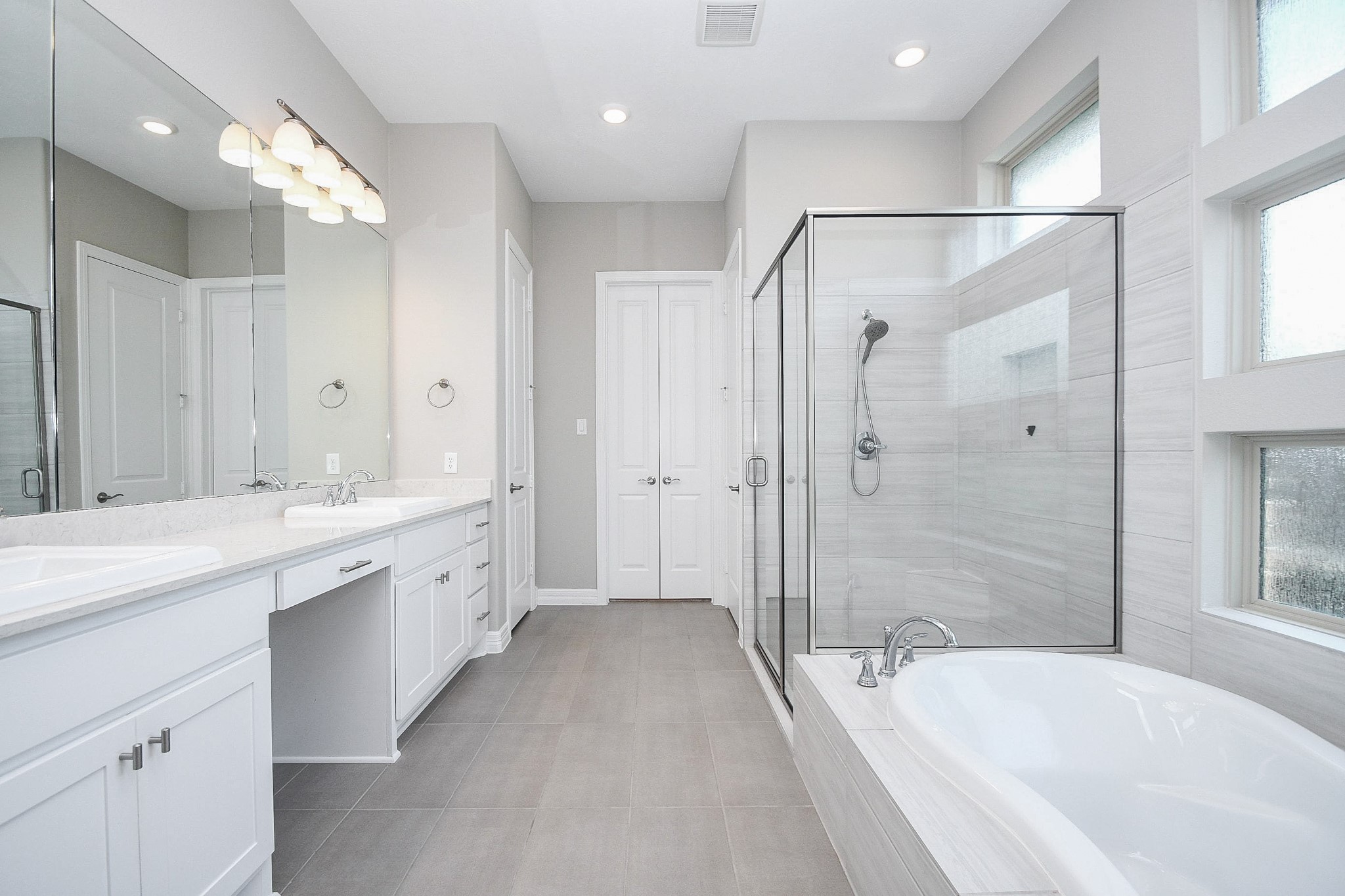 28703 Casen Ranch Lane Fulshear, TX 77441 - Photo 27 of 50 Primary bathroom