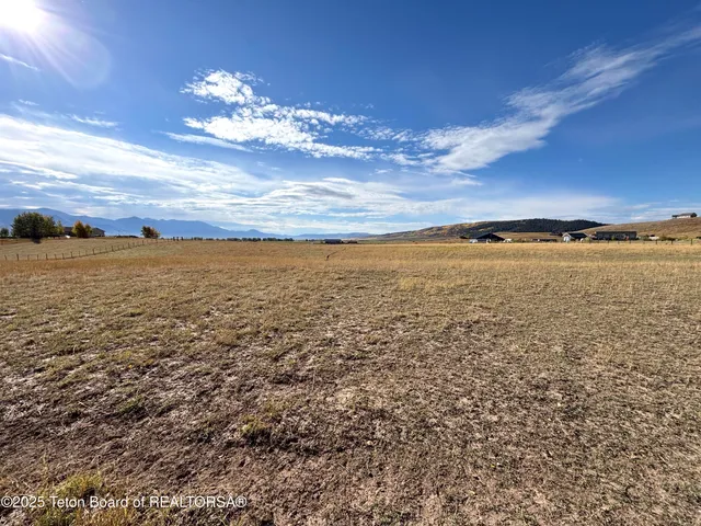 $1,199,000 | 1365 Tom's Canyon Road, Auburn, WY 83111