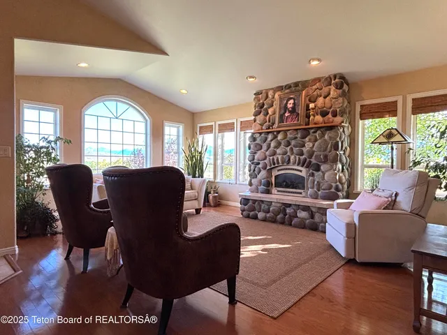 $1,199,000 | 1365 Tom's Canyon Road, Auburn, WY 83111