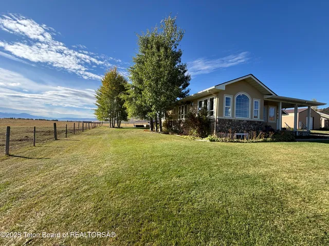 $1,199,000 | 1365 Tom's Canyon Road, Auburn, WY 83111