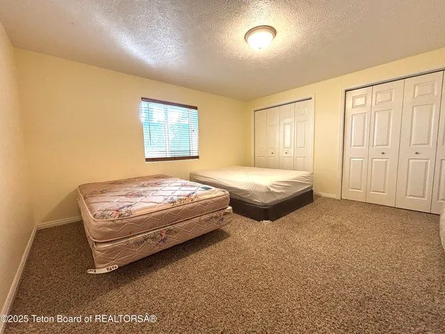 $1,199,000 | 1365 Tom's Canyon Road, Auburn, WY 83111