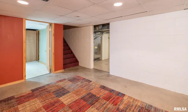 $133,900 | 207 West Maywood Avenue, Peoria, IL 61604