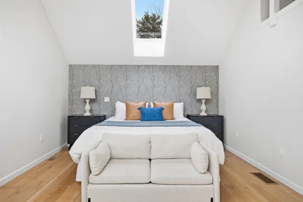 $949,900 | 257 Meredith Neck Road, Meredith, NH 03253