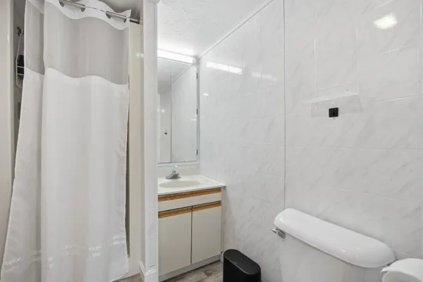 $949,900 | 257 Meredith Neck Road, Meredith, NH 03253