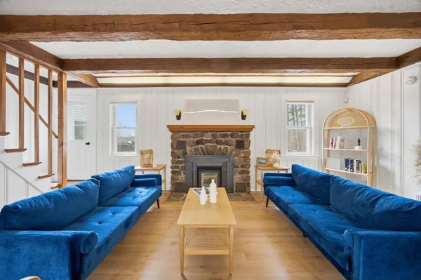 $949,900 | 257 Meredith Neck Road, Meredith, NH 03253