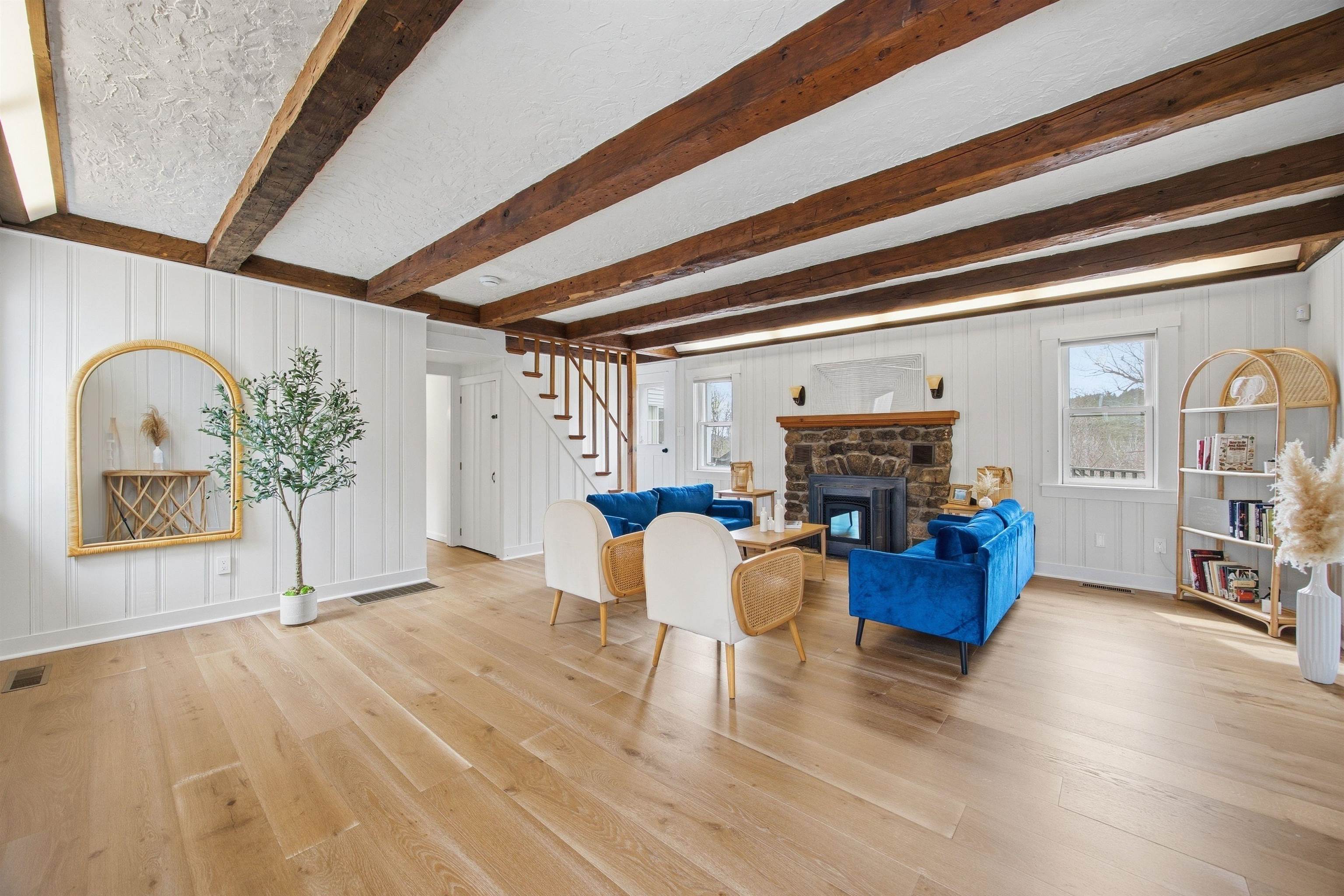 257 Meredith Neck Road Meredith, NH 03253 - Photo 10 of 40