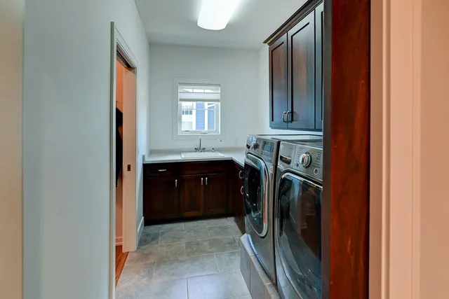 $949,900 | 1115 Ireland Drive, Waunakee, WI 53597