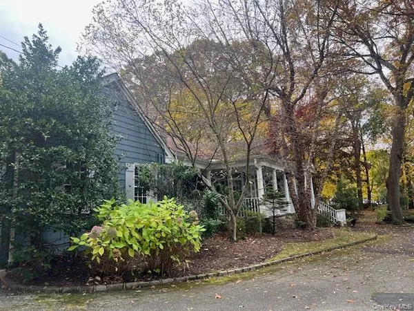 $8,800 | 229 Highway 106, Muttontown, NY 11753