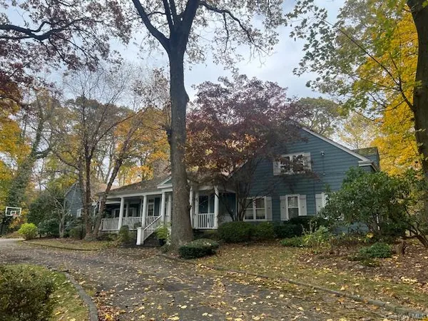$8,800 | 229 Highway 106, Muttontown, NY 11753