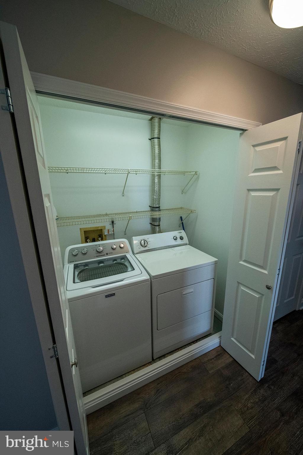 345 Edgewood Road Linthicum Heights, MD 21090 - Photo 44 of 63 a utility room with dryer and washer