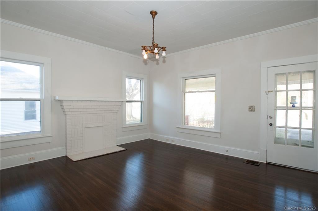 166 Spring Street Southwest Concord, NC 28025 - Photo 3 of 17 Gallery Image 3