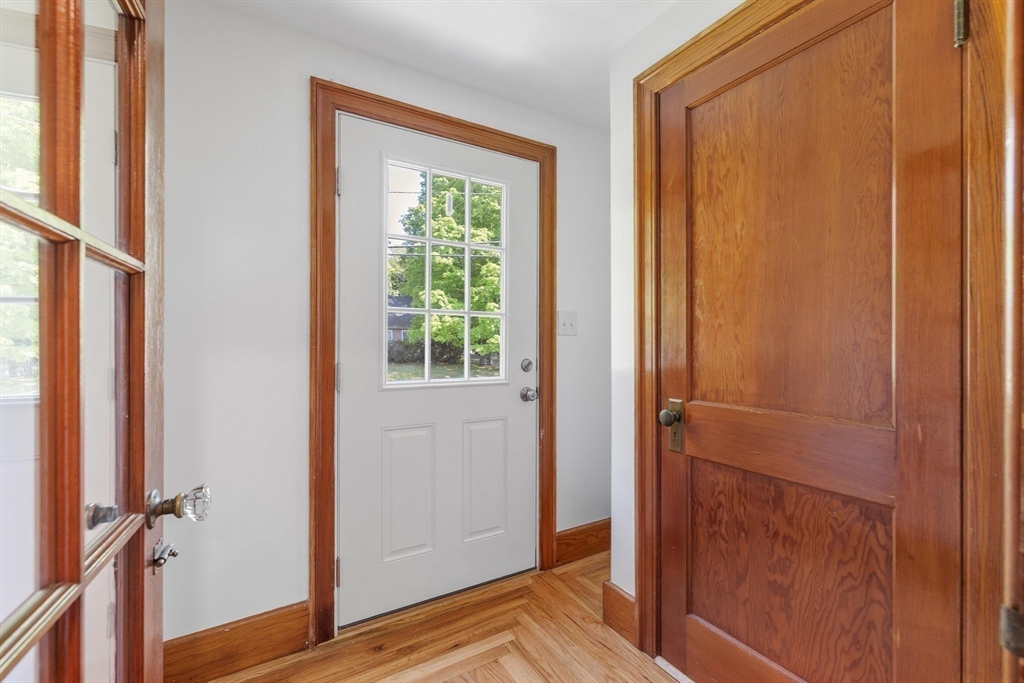 5 Bates Street Mendon, MA 01756 - Photo 12 of 37