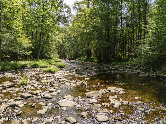 a view of a bunch of trees
