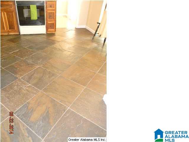 216 Tradewinds Circle Alabaster, AL 35007 - Photo 4 of 31