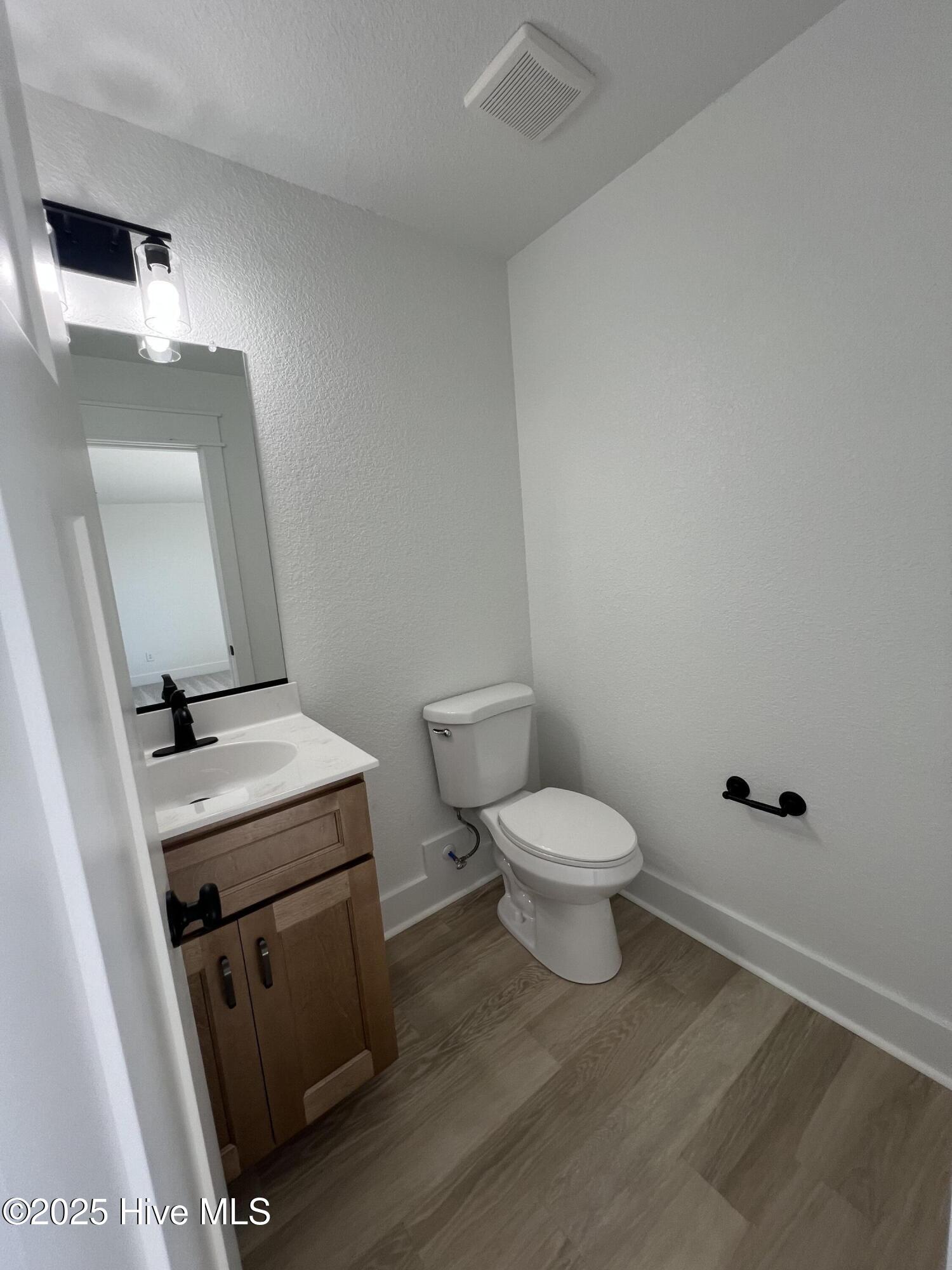 489 North Trotman Road Camden, NC 27921 - Photo 20 of 33 Half Bath upstairs