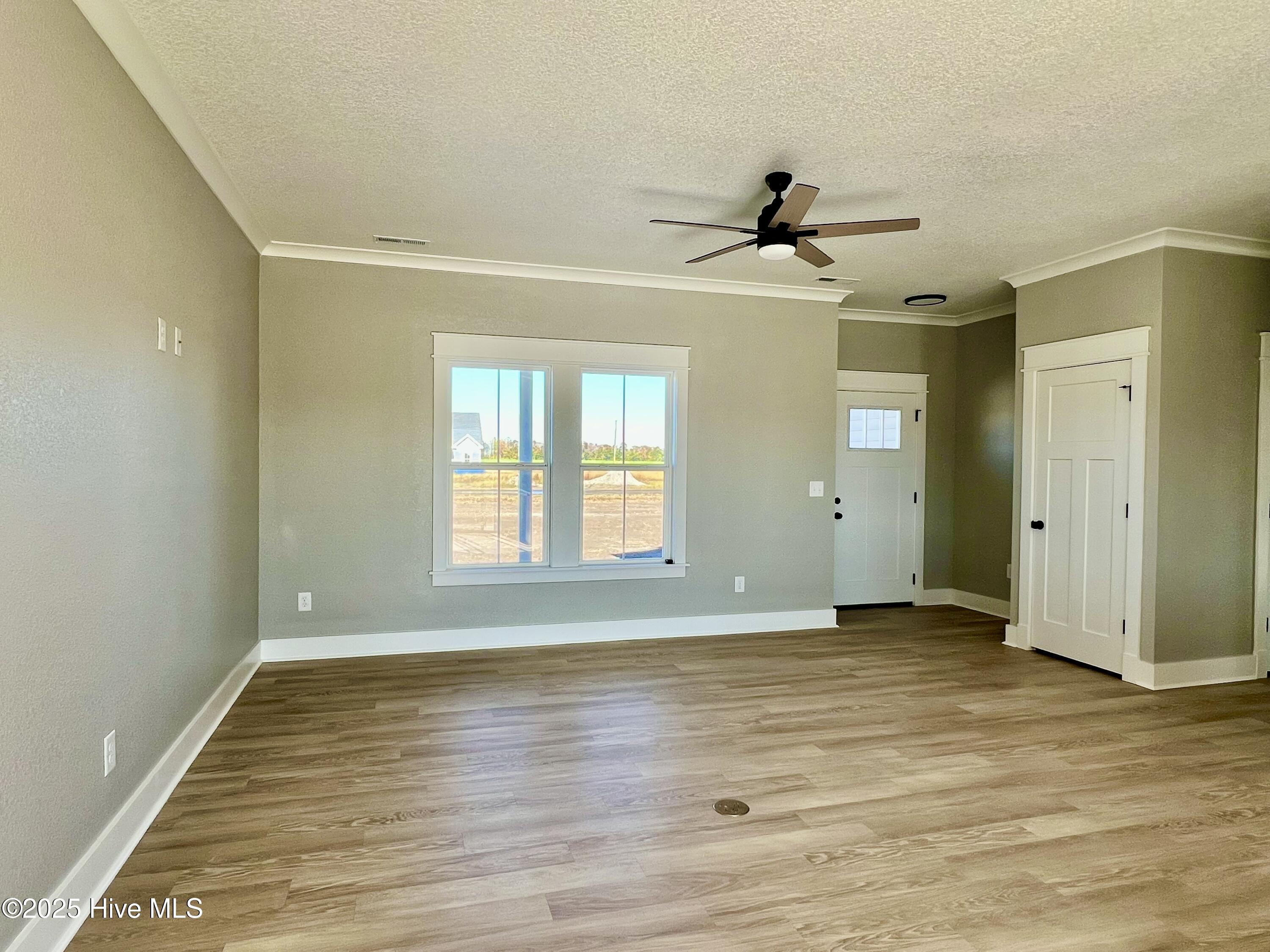 489 North Trotman Road Camden, NC 27921 - Photo 3 of 33 Open living