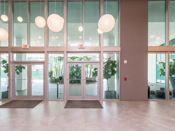$2,600 | 350 South Miami Avenue, Unit 1409, Miami, FL 33130