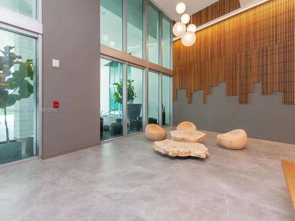 $2,600 | 350 South Miami Avenue, Unit 1409, Miami, FL 33130