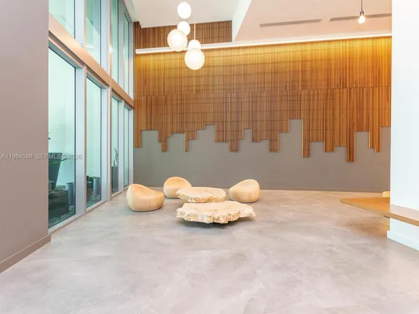 $2,600 | 350 South Miami Avenue, Unit 1409, Miami, FL 33130