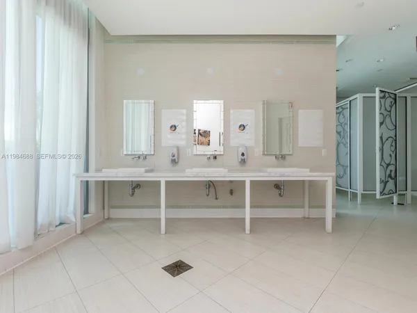 $2,600 | 350 South Miami Avenue, Unit 1409, Miami, FL 33130