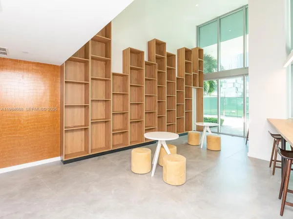 $2,600 | 350 South Miami Avenue, Unit 1409, Miami, FL 33130