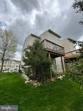 $2,675 | 202 Fox Trail, Unit 105, Parkesburg, PA 19365