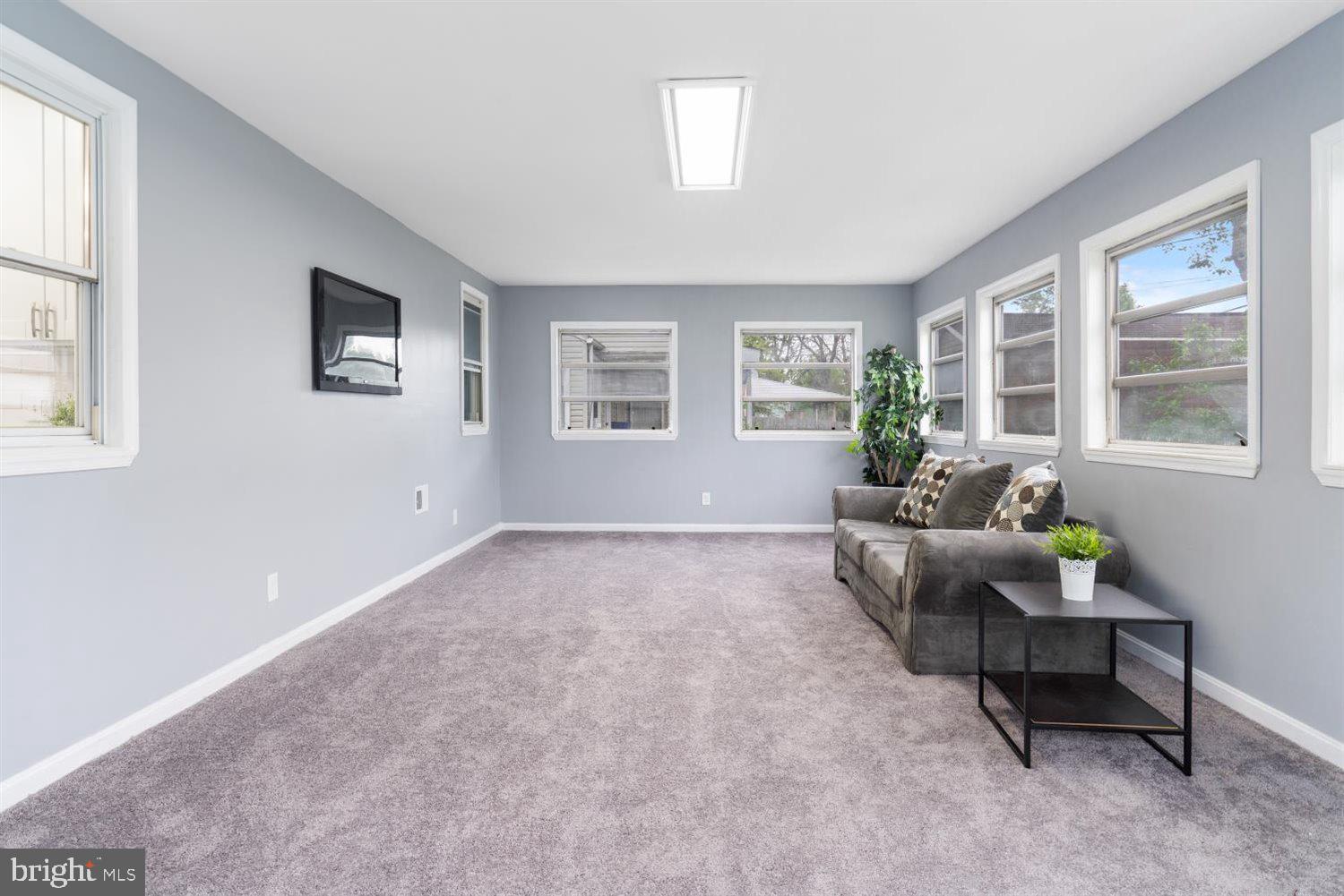 8109 Longpoint Road Baltimore, MD 21222 - Photo 15 of 33
