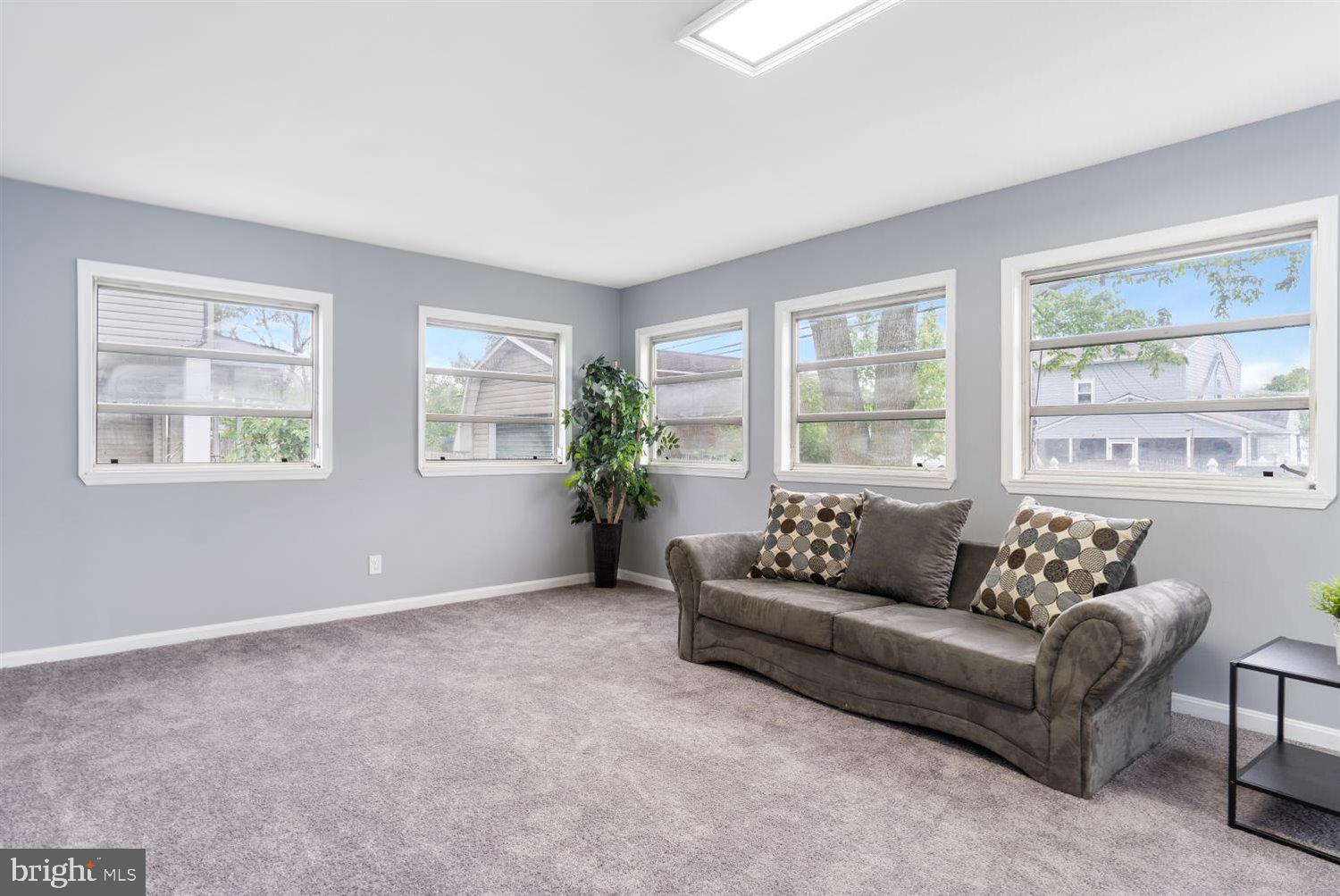 8109 Longpoint Road Baltimore, MD 21222 - Photo 16 of 33
