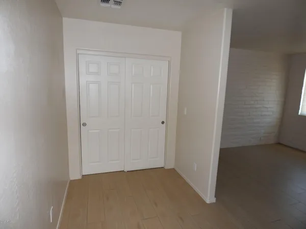 $1,025 | 442 South Hobson, Mesa, AZ 85204