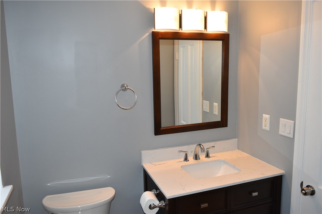 4098 Ellison Road South Euclid, OH 44121 - Photo 11 of 22 Gallery Image 11
