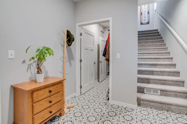 $345,000 | 628 10th Avenue North, Fargo, ND 58102