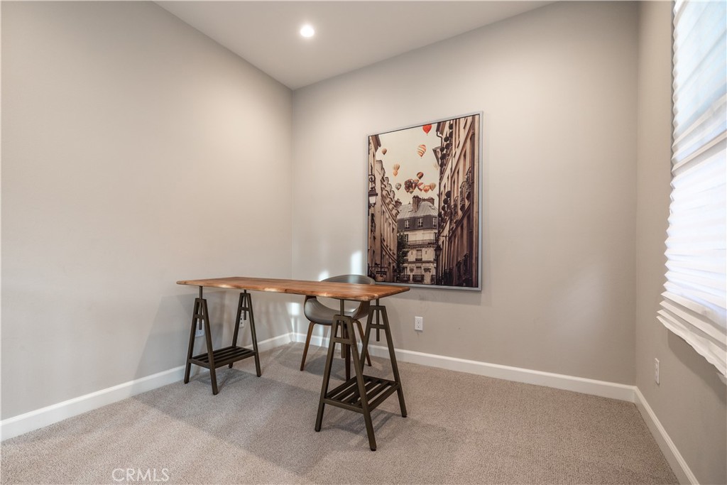 114 Falcon Ridge Irvine, CA 92618 - Photo 14 of 32