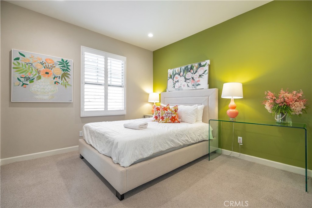 114 Falcon Ridge Irvine, CA 92618 - Photo 15 of 32