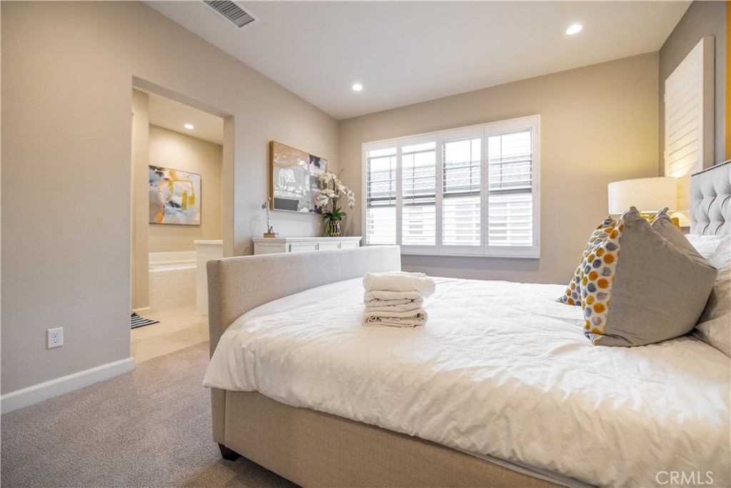 114 Falcon Ridge Irvine, CA 92618 - Photo 24 of 32