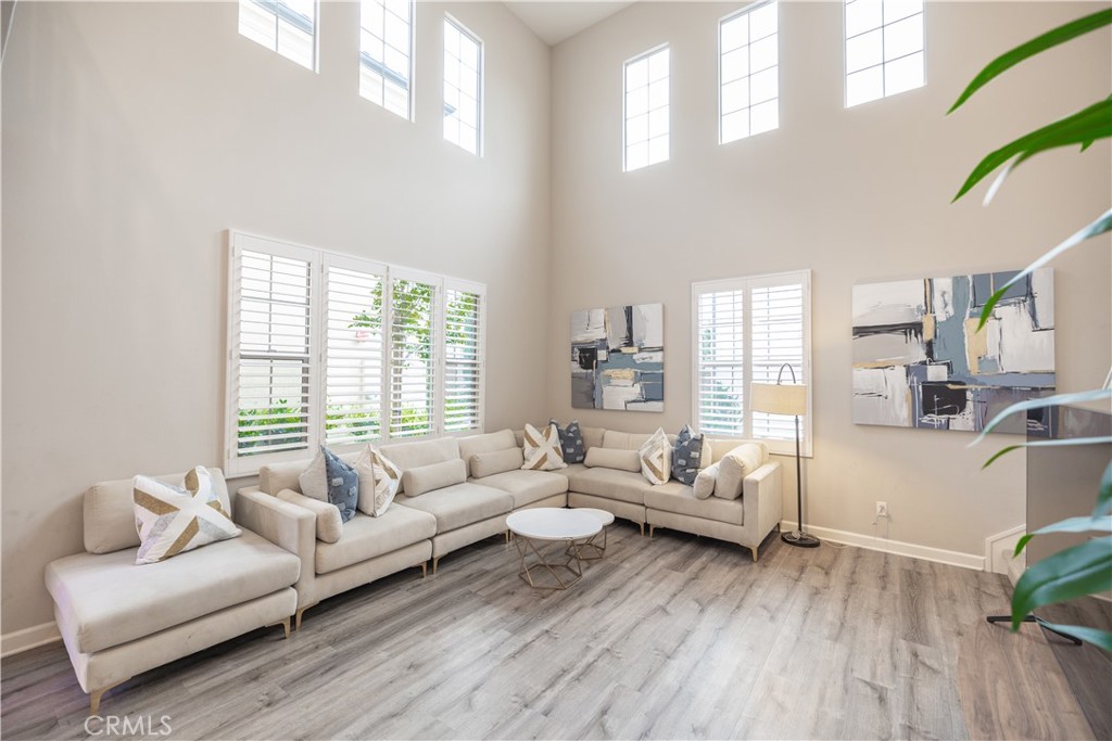 114 Falcon Ridge Irvine, CA 92618 - Photo 3 of 32