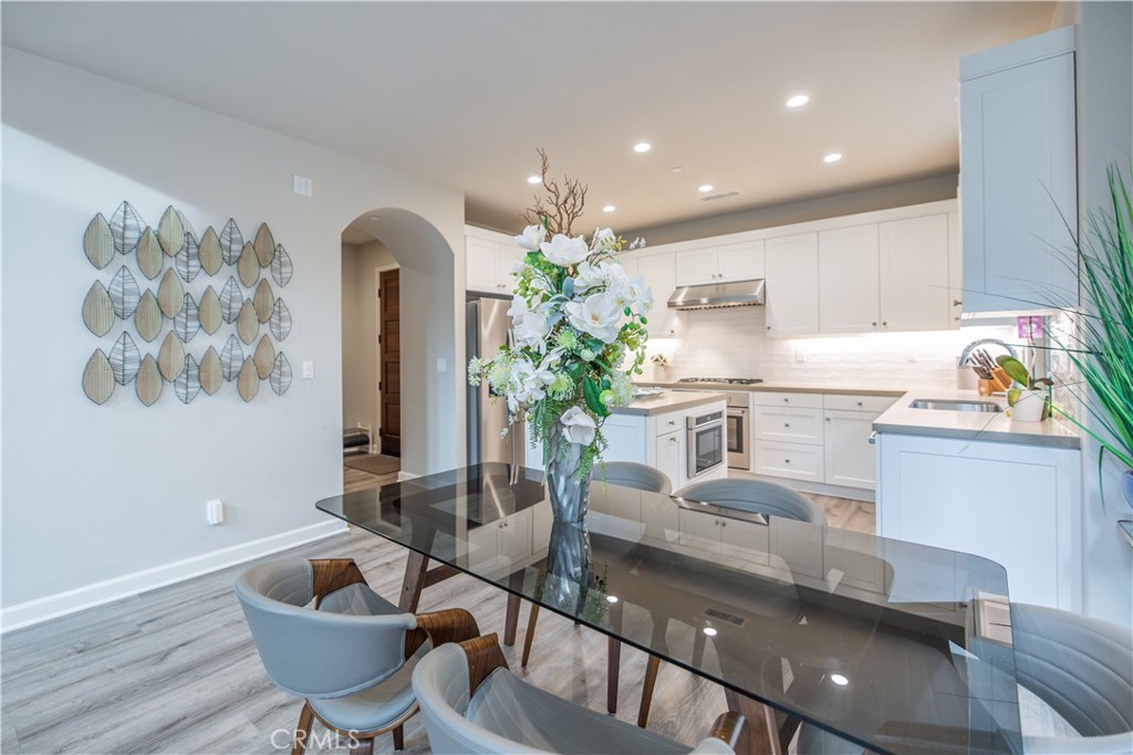 114 Falcon Ridge Irvine, CA 92618 - Photo 4 of 32