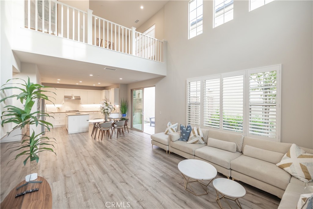 114 Falcon Ridge Irvine, CA 92618 - Photo 6 of 32