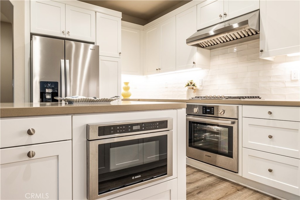 114 Falcon Ridge Irvine, CA 92618 - Photo 10 of 32