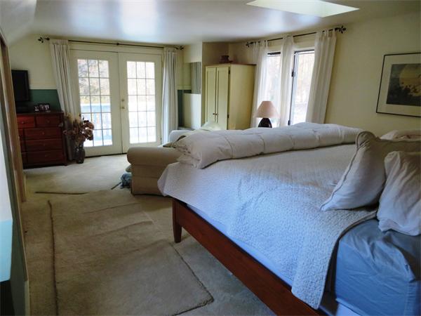 43 Country Club Road Greenfield, MA 01301 - Photo 16 of 30 Gallery Image 16