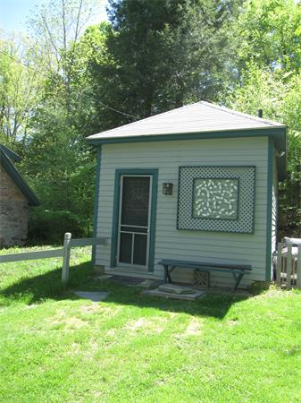 43 Country Club Road Greenfield, MA 01301 - Photo 5 of 30 Gallery Image 5