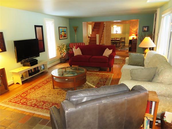 43 Country Club Road Greenfield, MA 01301 - Photo 9 of 30 Gallery Image 9