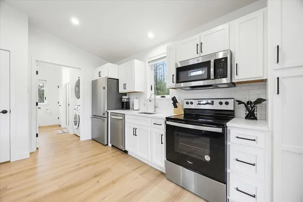 $425,000 | 17 Canter Way, Unit 17, Scarborough, ME 04074