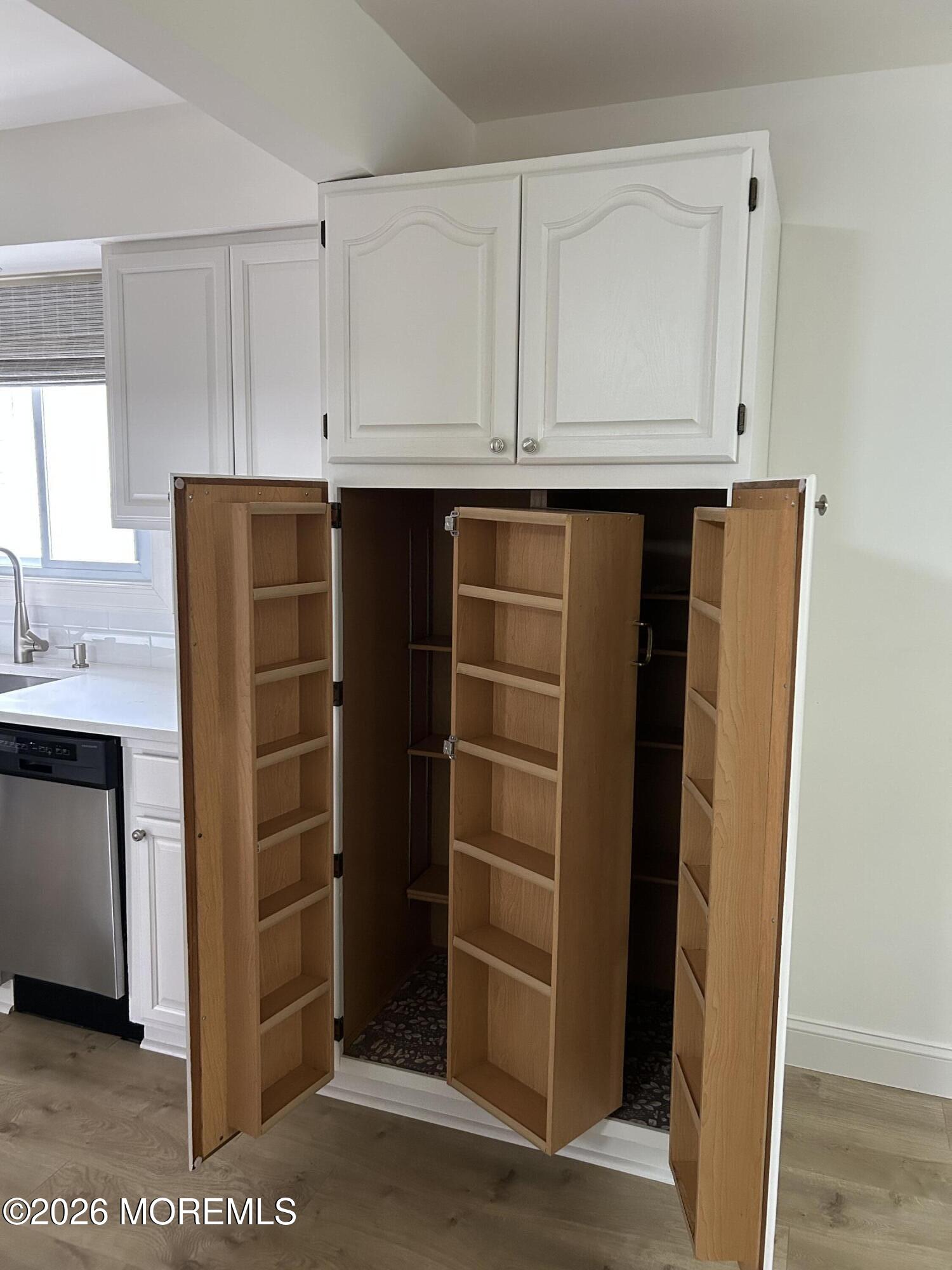 6 Patmore Road Brick, NJ 08724 - Photo 9 of 17 Custom Pantry