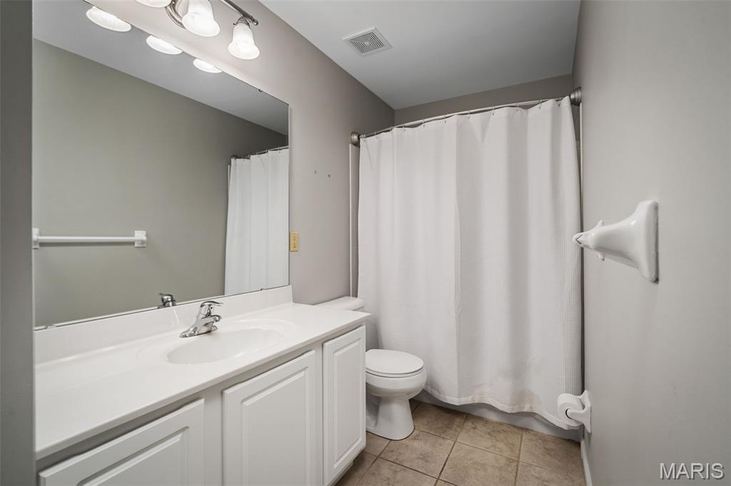 1131 Harwood Road Des Peres, MO 63131 - Photo 42 of 77