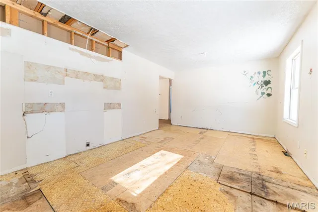 $150,000 | 22670 Lace Lane, Waynesville, MO 65583