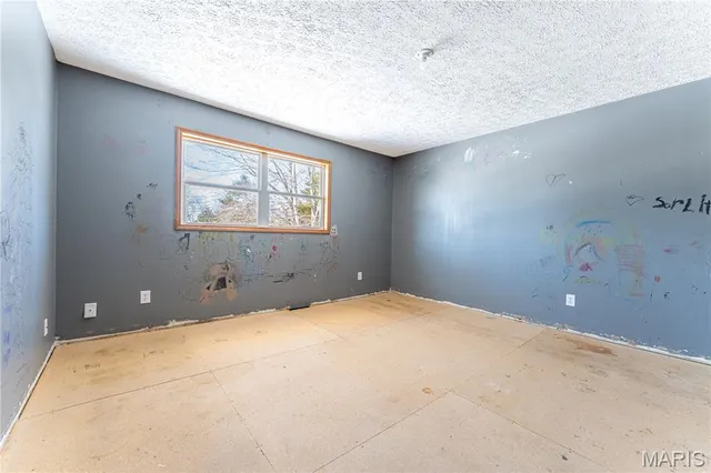 $150,000 | 22670 Lace Lane, Waynesville, MO 65583