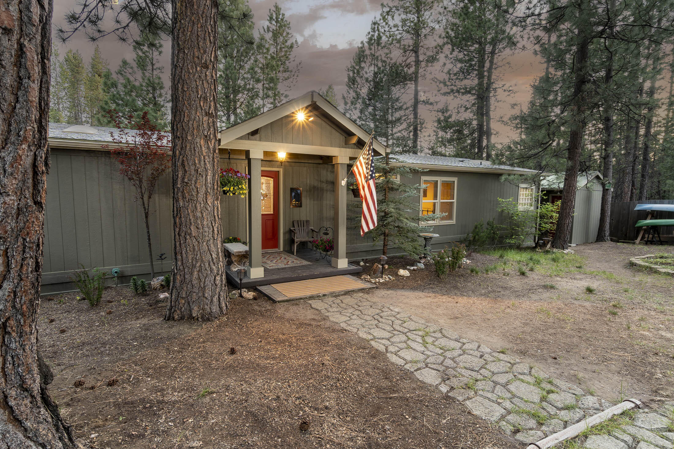 17151 Island Loop Way Bend, OR 97707 - Photo 2 of 38 17151 Island Loop Way_0103 copy