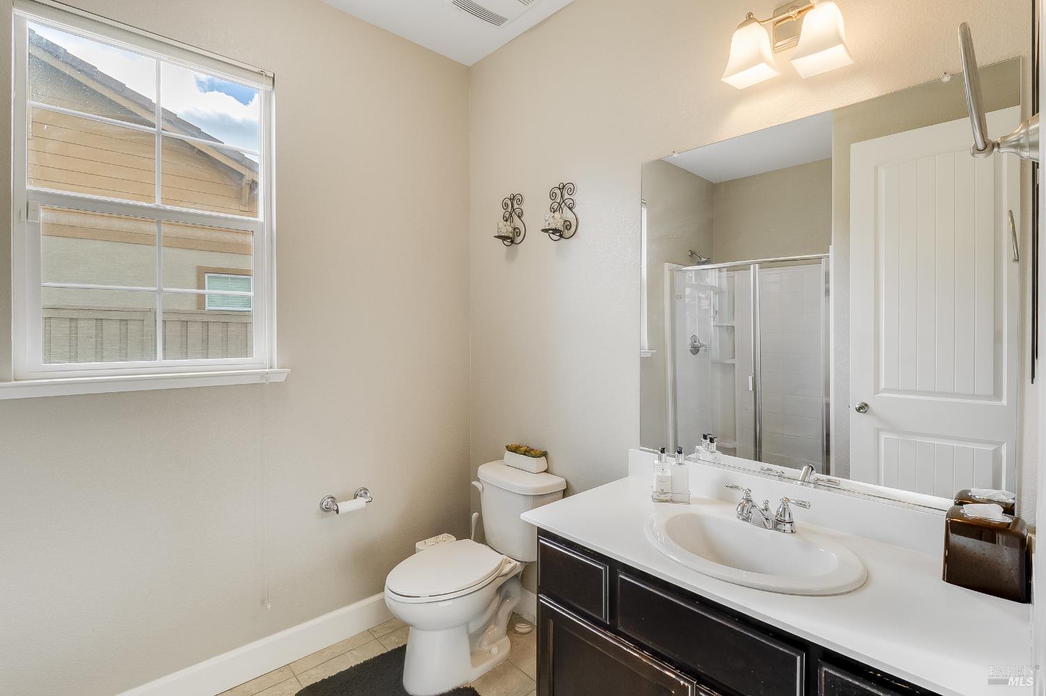 1715 Copperleaf Court Concord, CA 94519 - Photo 29 of 76